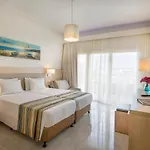 Hotel Pernera