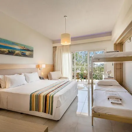 Hotel Pernera