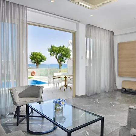 Hotel Pernera 4*