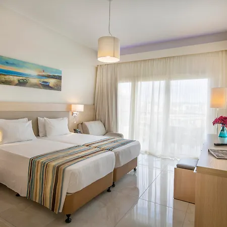 Pernera Hotel 4*