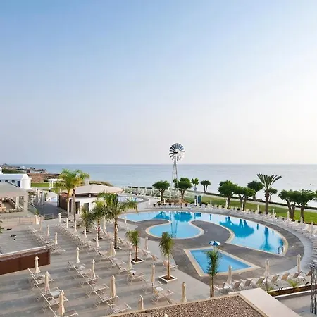 Hotel Pernera 4*