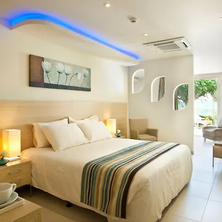 Ξενοδοχείο Pernera Πρωταράς