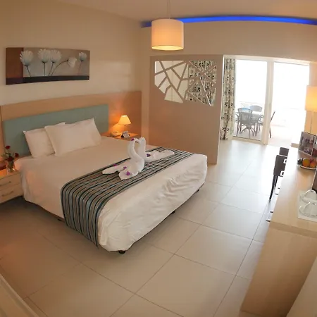 Pernera Ξενοδοχείο 4*