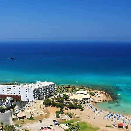 Pernera Hotel 4*