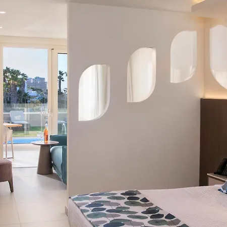 Pernera Hotel 4*