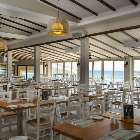 Pernera Hotel