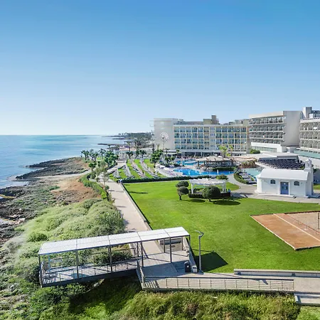 Pernera Hotel