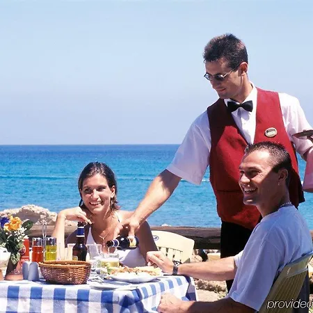 Hotel Pernera 4*