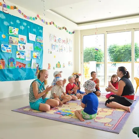 Pernera Ξενοδοχείο Πρωταράς