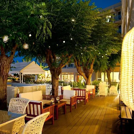 Pernera Ξενοδοχείο Πρωταράς