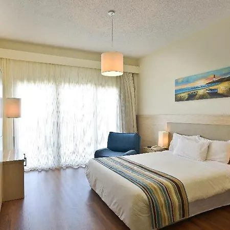 Hotel Pernera 4*