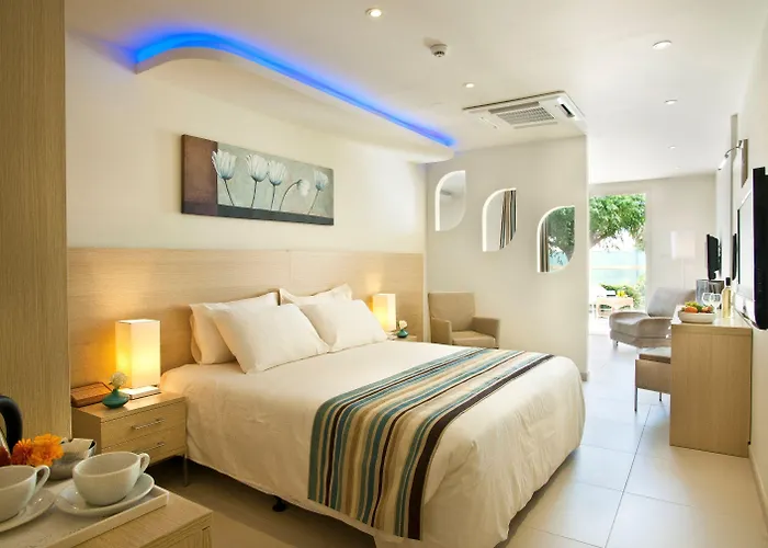 Otel Pernera Protaras