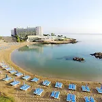Pernera Ξενοδοχείο