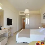 Ξενοδοχείο Pernera